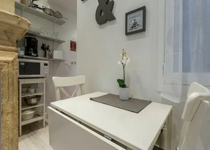 Cozy / Quartier St Pierre Bordeaux